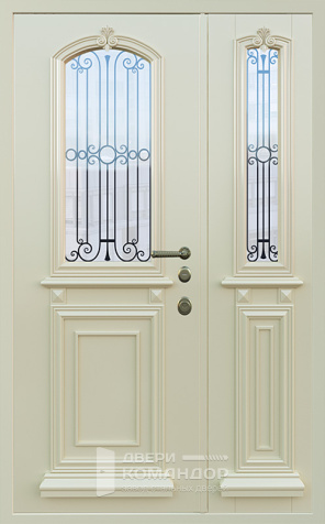 Входная дверь в дом с окном №21 - внутренняя сторона