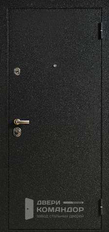 Сейфовая дверь в квартиру №19 - наружная сторона